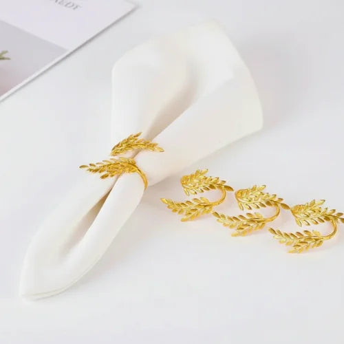 Christmas Harmony – Red & White