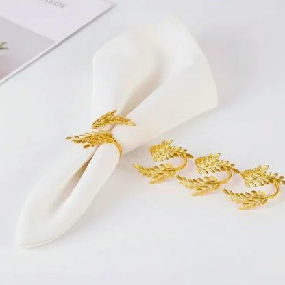 Christmas Harmony – Red & White